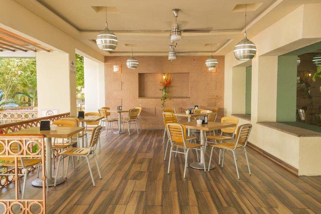 Hotel Miraflores ビジャエルモッサ エクステリア 写真