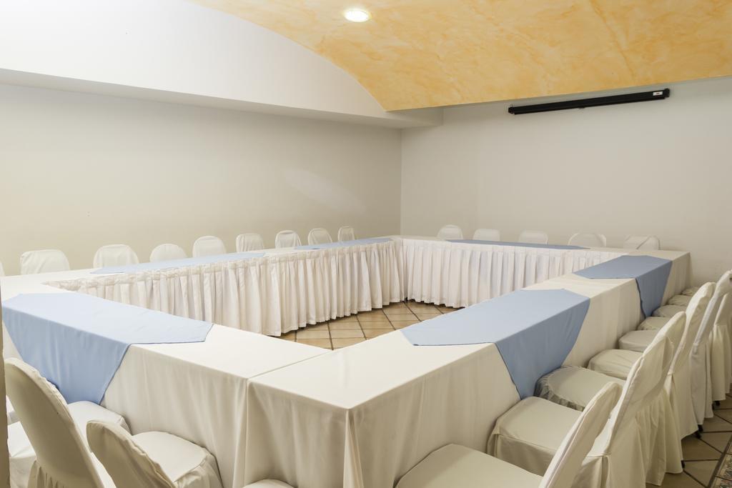 Hotel Miraflores ビジャエルモッサ エクステリア 写真